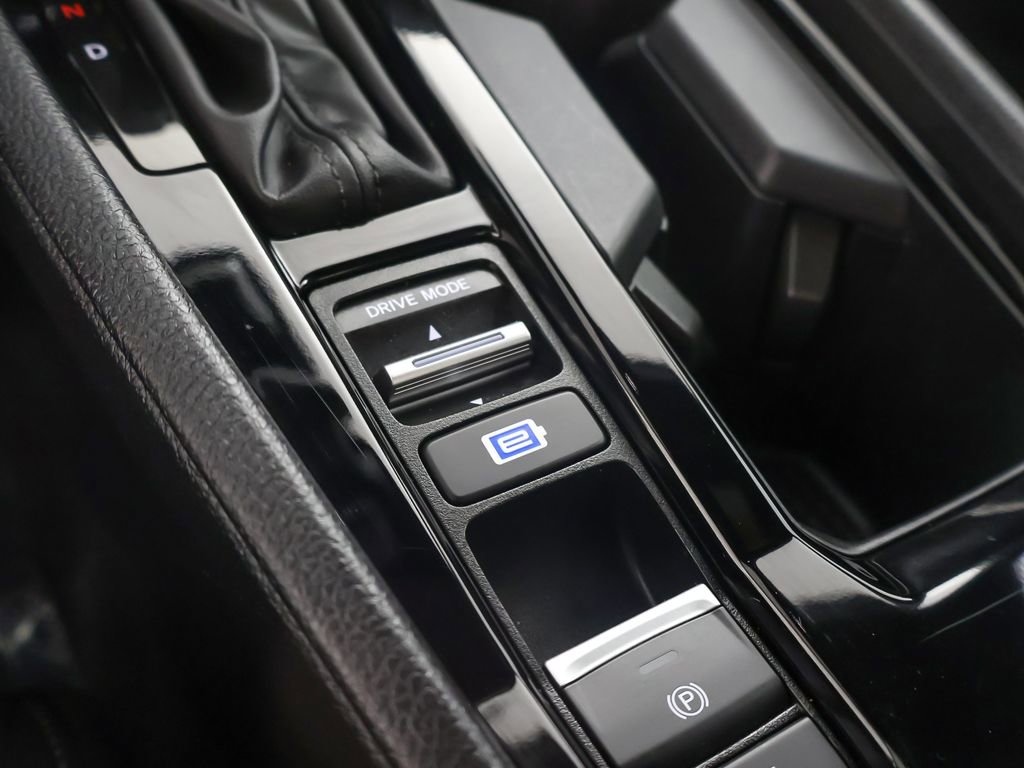 Certified 2025 Honda Accord Sport image 50