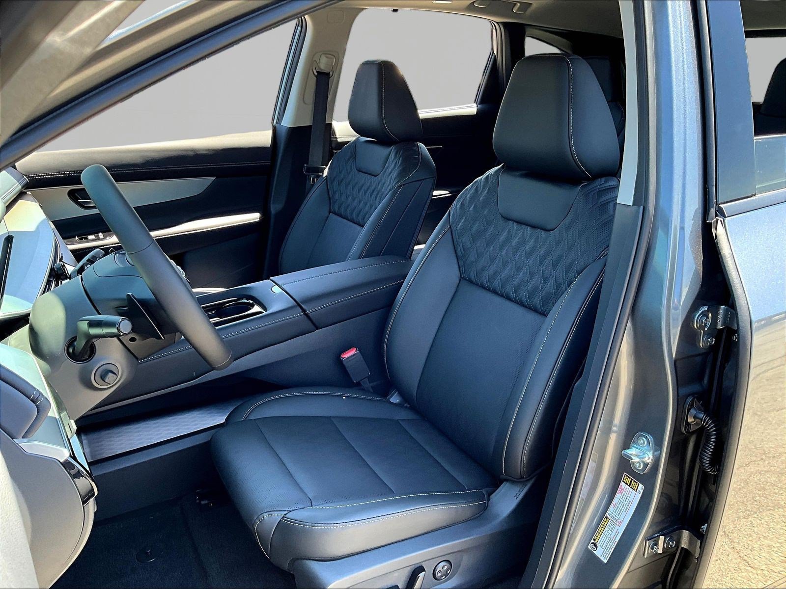 New 2026 Nissan Murano Platinum w/ Cargo Package AWD/4WD image 17