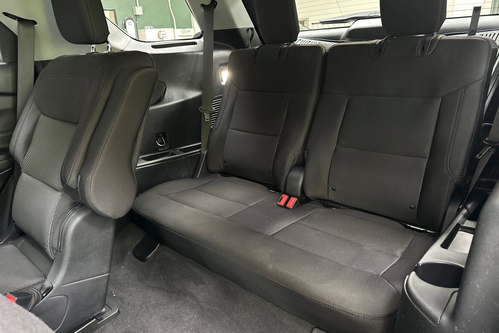 Used 2023 Ford Explorer XLT image 20