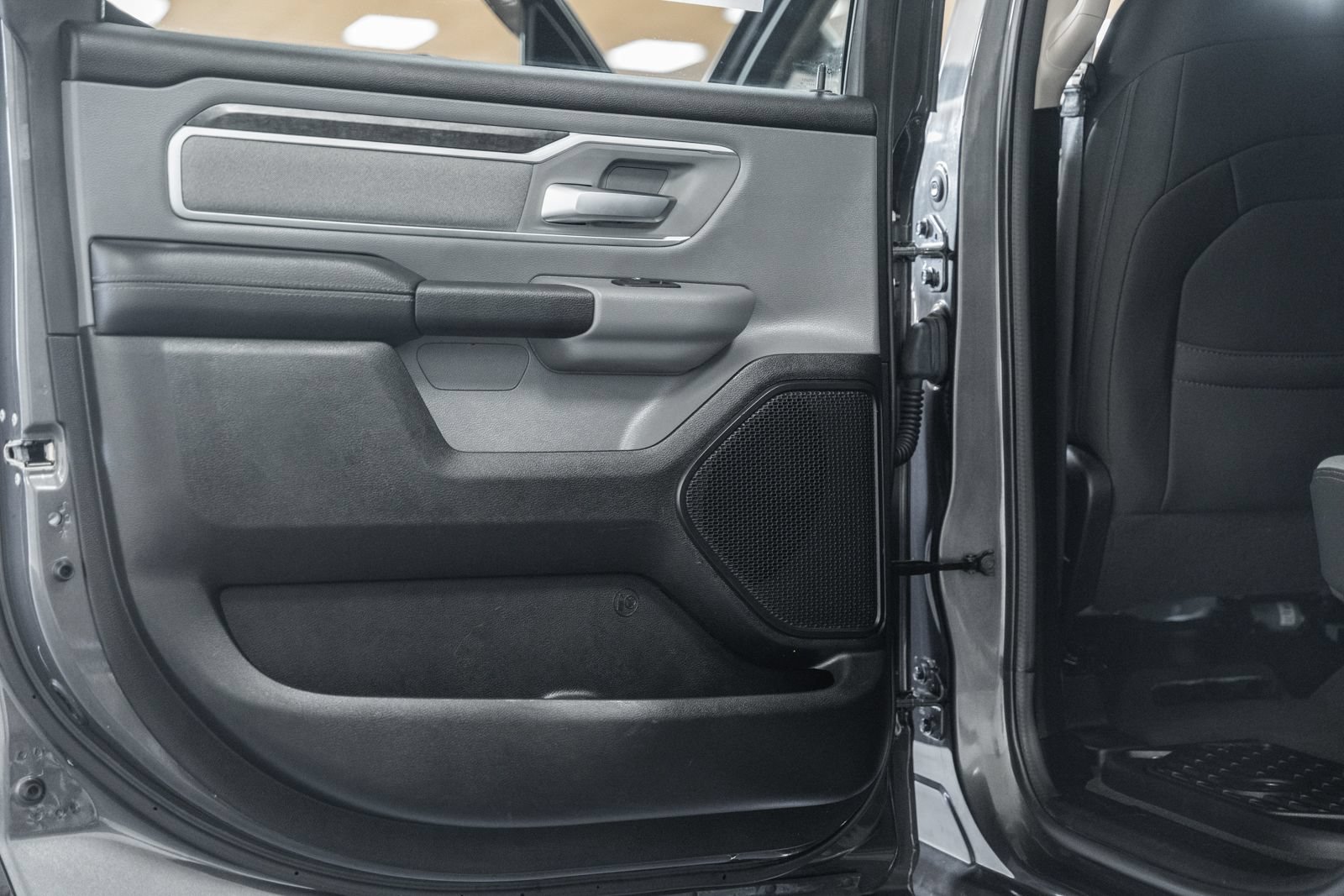 Used 2020 RAM 1500 Big Horn AWD/4WD image 47