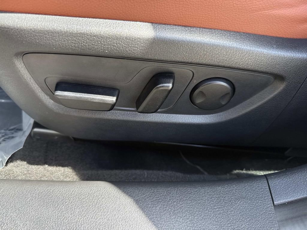 Certified 2024 MAZDA CX-30 Carbon image 29