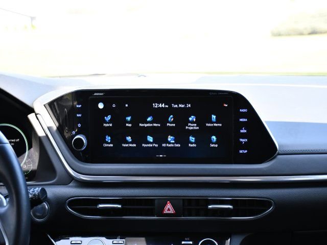Used 2023 Hyundai Sonata Limited image 25