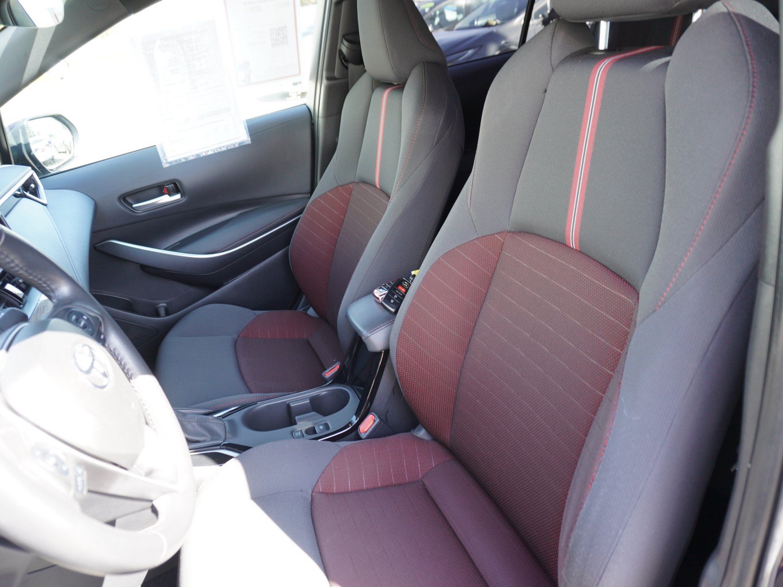 Used 2024 Toyota Corolla SE FWD image 20