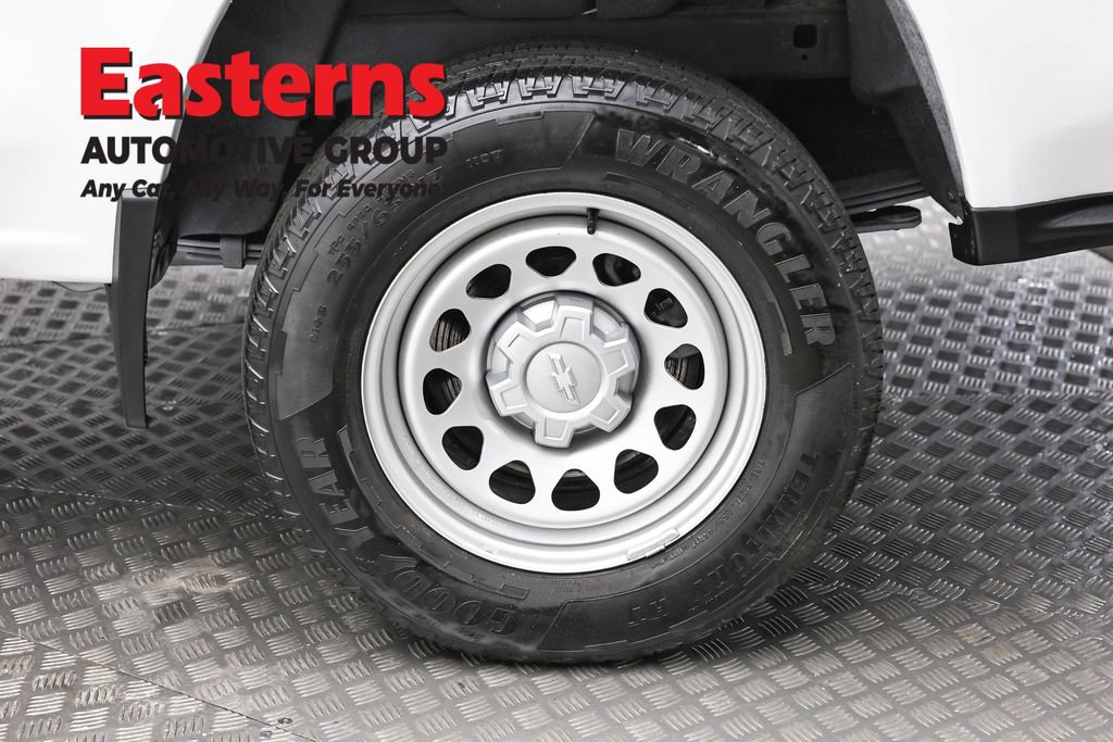 Used 2023 Chevrolet Colorado W/T image 8