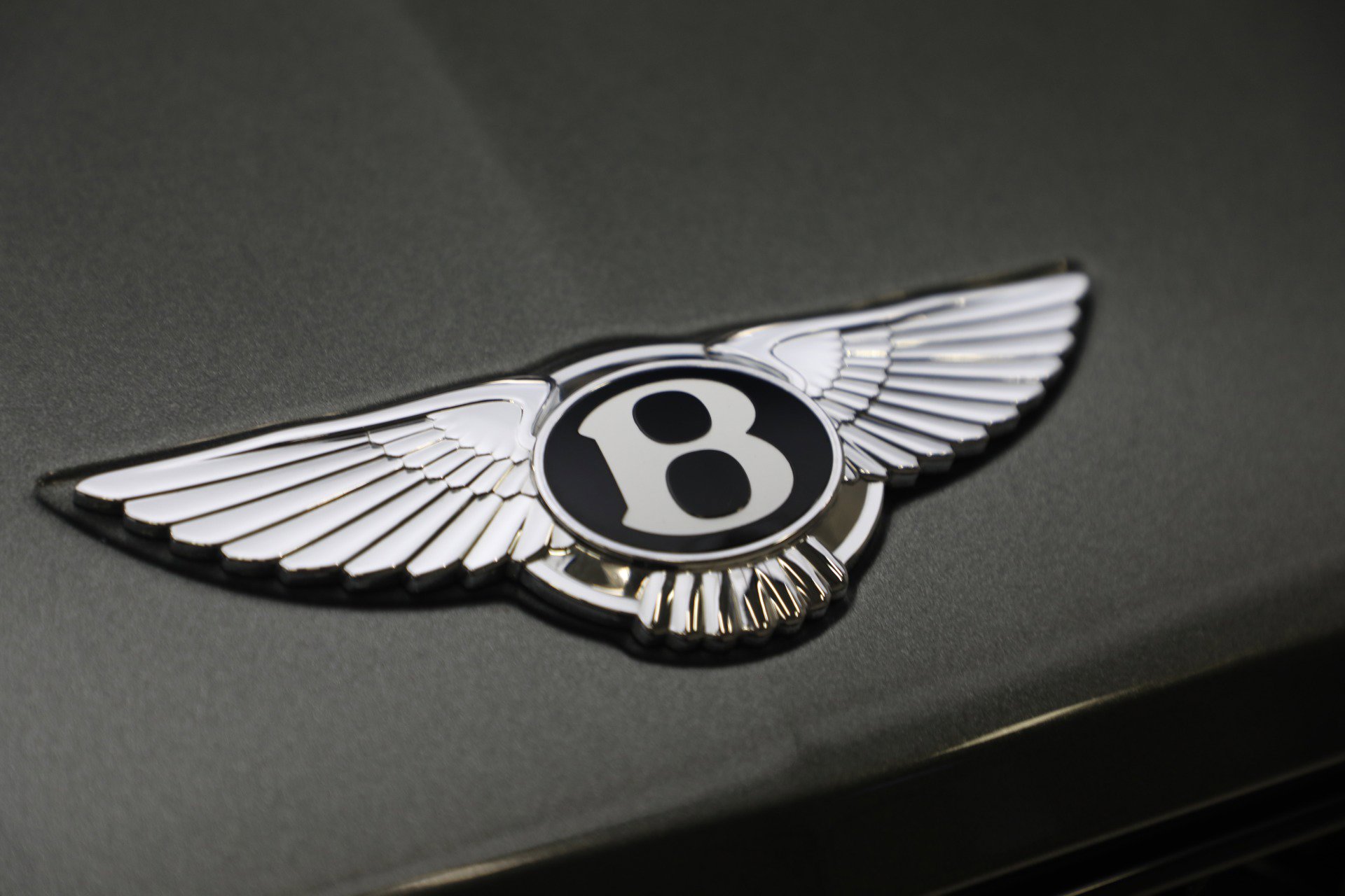 Used 2022 Bentley Bentayga image 13