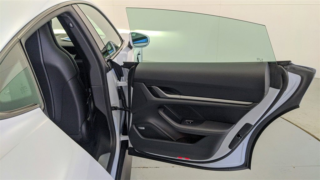 Certified 2025 Porsche Taycan 4S image 47