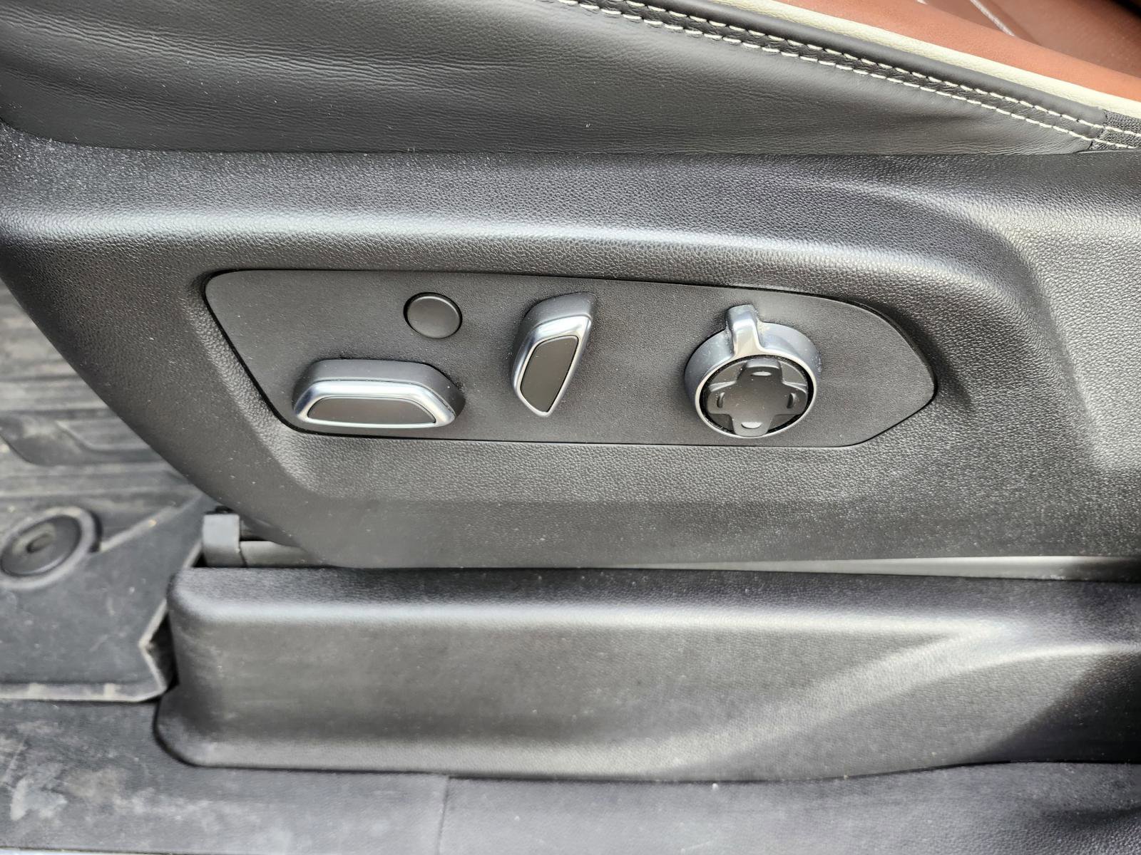 Used 2024 GMC Yukon XL Denali Ultimate w/ LPO, Floor Liner Package image 18