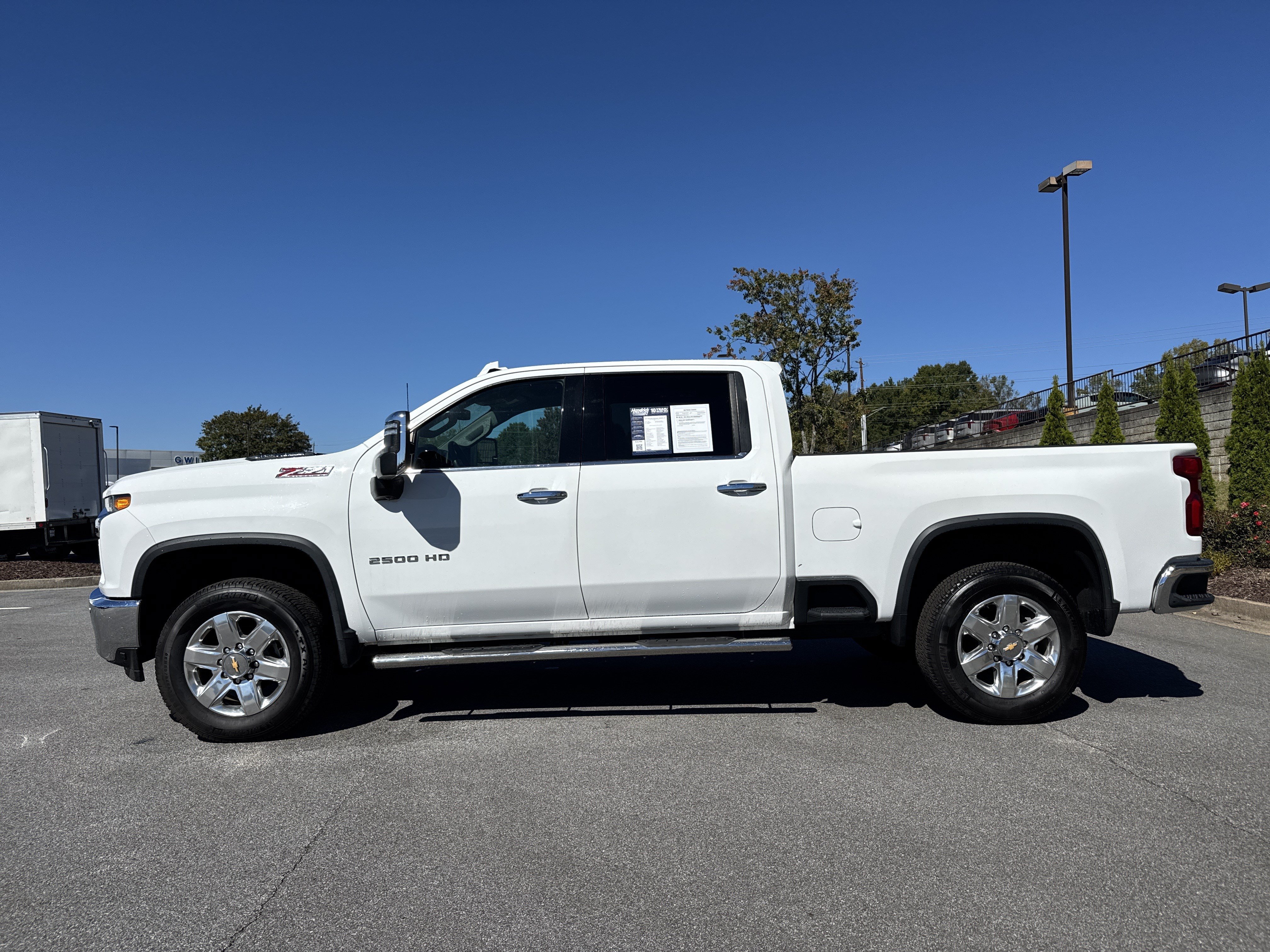 Used 2023 Chevrolet Silverado 2500 LTZ AWD/4WD image 7