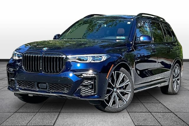 Used 2021 BMW X7 M50i AWD/4WD image 2