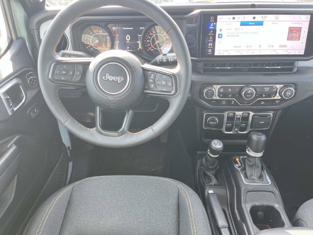 Used 2024 Jeep Wrangler Unlimited Sport AWD/4WD image 13
