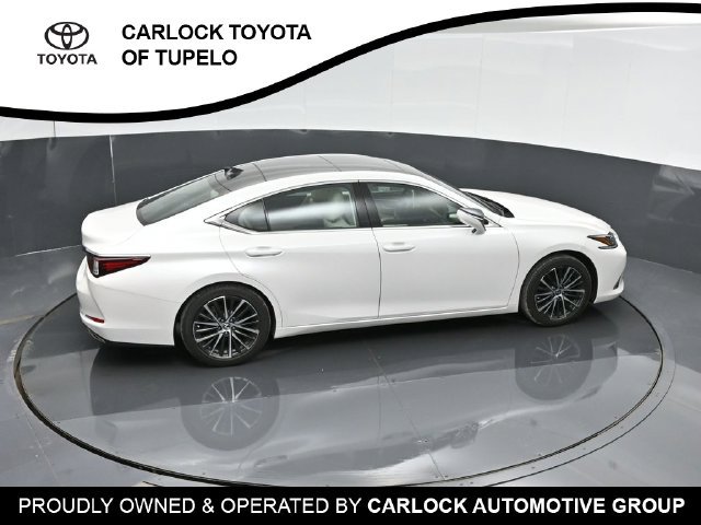 Used 2024 Lexus ES 350 w/ Premium Package FWD image 54