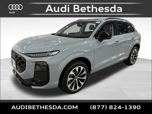 New 2026 Audi Q3 quattro 2.0T AWD/4WD image 3