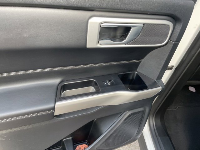 Used 2023 Ford Explorer XLT w/ Equipment Group 202A image 59