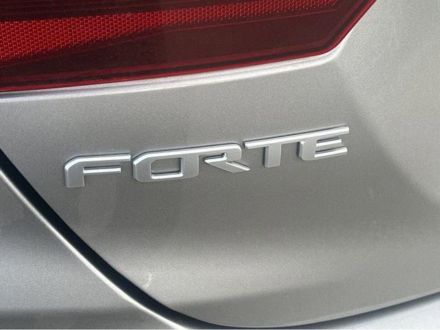 Certified 2023 Kia Forte LXS w/ LXS Technology Package FWD image 37