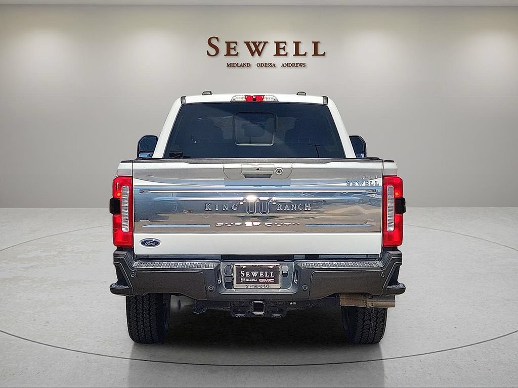 Used 2024 Ford F350 King Ranch w/ FX4 Off-Road Package AWD/4WD image 4