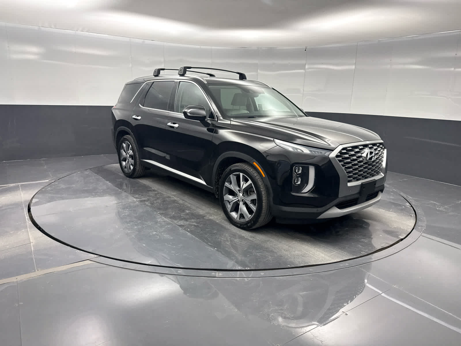 Used 2021 Hyundai Palisade SEL w/ Premium Package FWD image 4