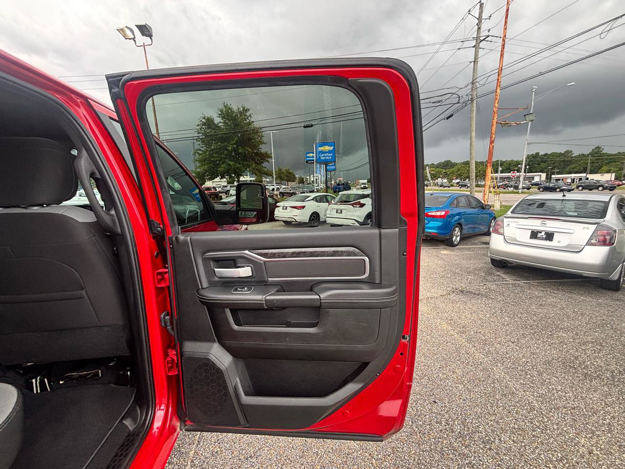 Used 2024 RAM 2500 Big Horn AWD/4WD image 40