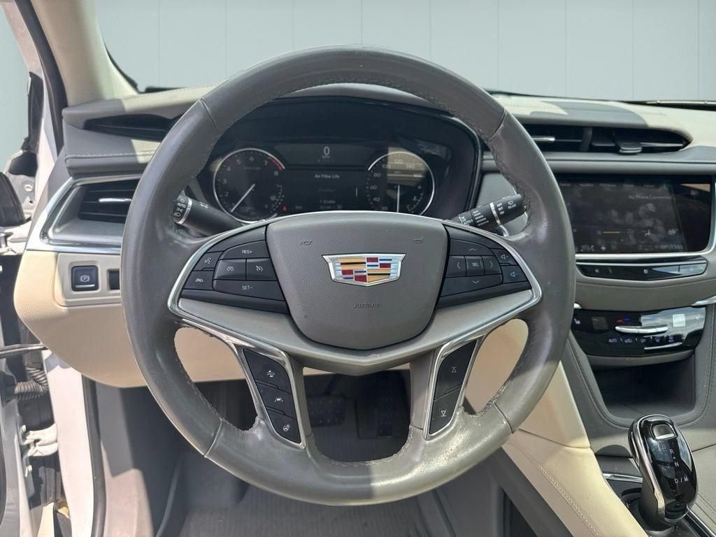 Used 2021 Cadillac XT5 Premium Luxury w/ LPO, Floor Liner Package AWD/4WD image 14