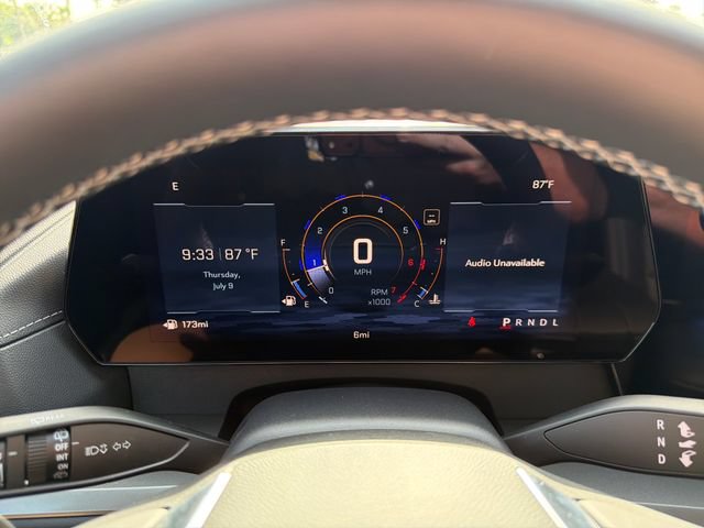 New 2026 Chevrolet Traverse LT w/ Sun and Wheel Package FWD image 28