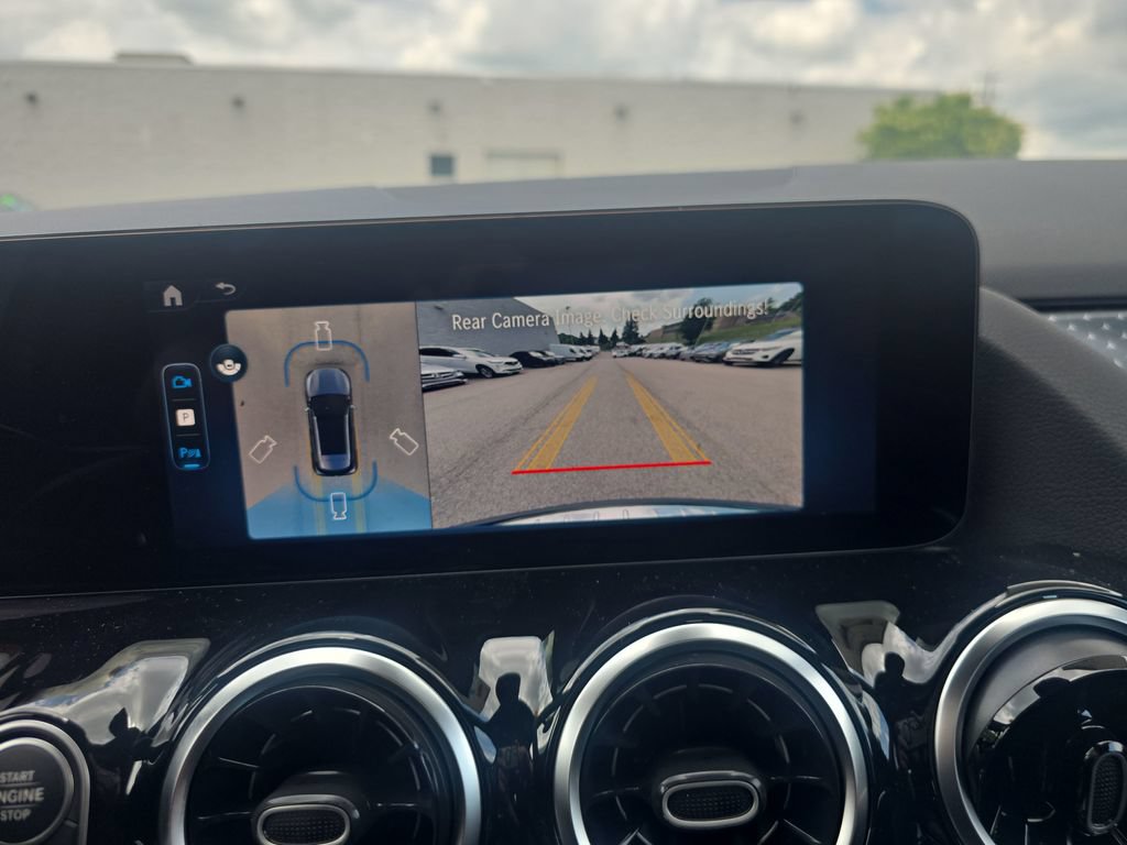 New 2026 Mercedes-Benz GLA 250 4MATIC image 19