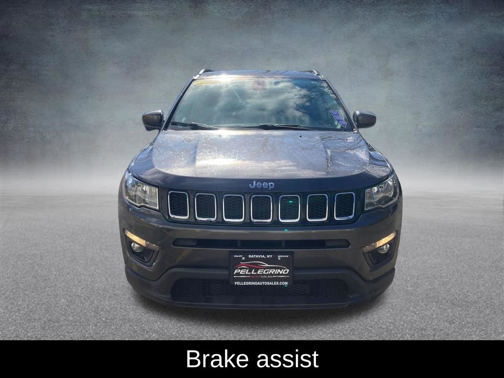 Used 2018 Jeep Compass Latitude image 10