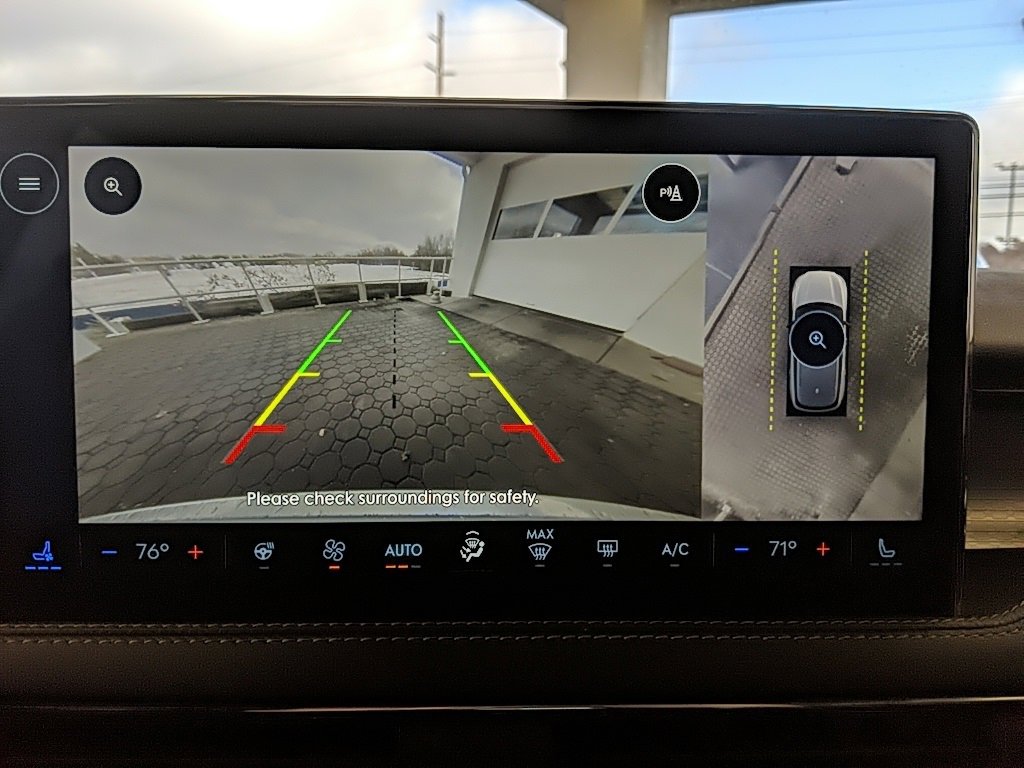 Used 2023 Lincoln Corsair FWD w/ Equipment Group 101A image 18