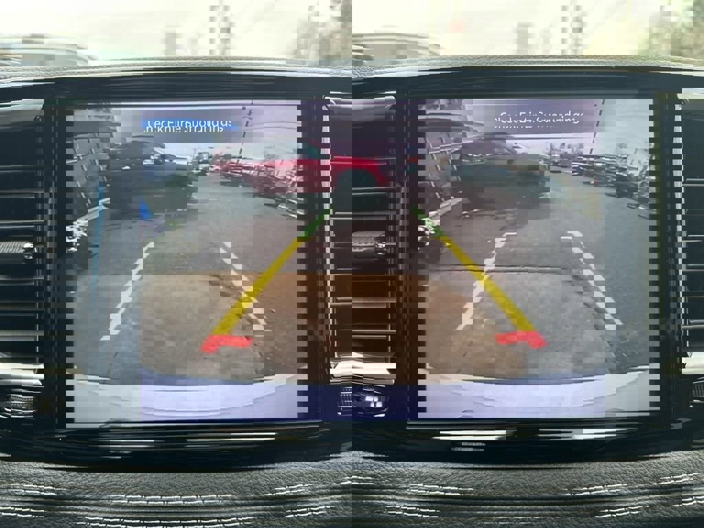 Used 2025 Chrysler Pacifica Limited image 27