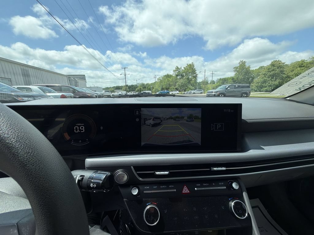 Used 2025 Hyundai Sonata SEL FWD image 17