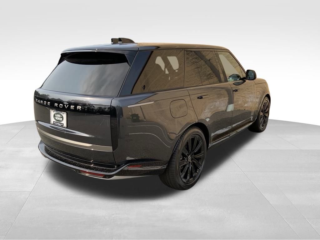 New 2025 Land Rover Range Rover SE image 6
