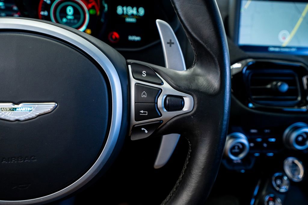 Used 2020 Aston Martin V8 Vantage Coupe image 41