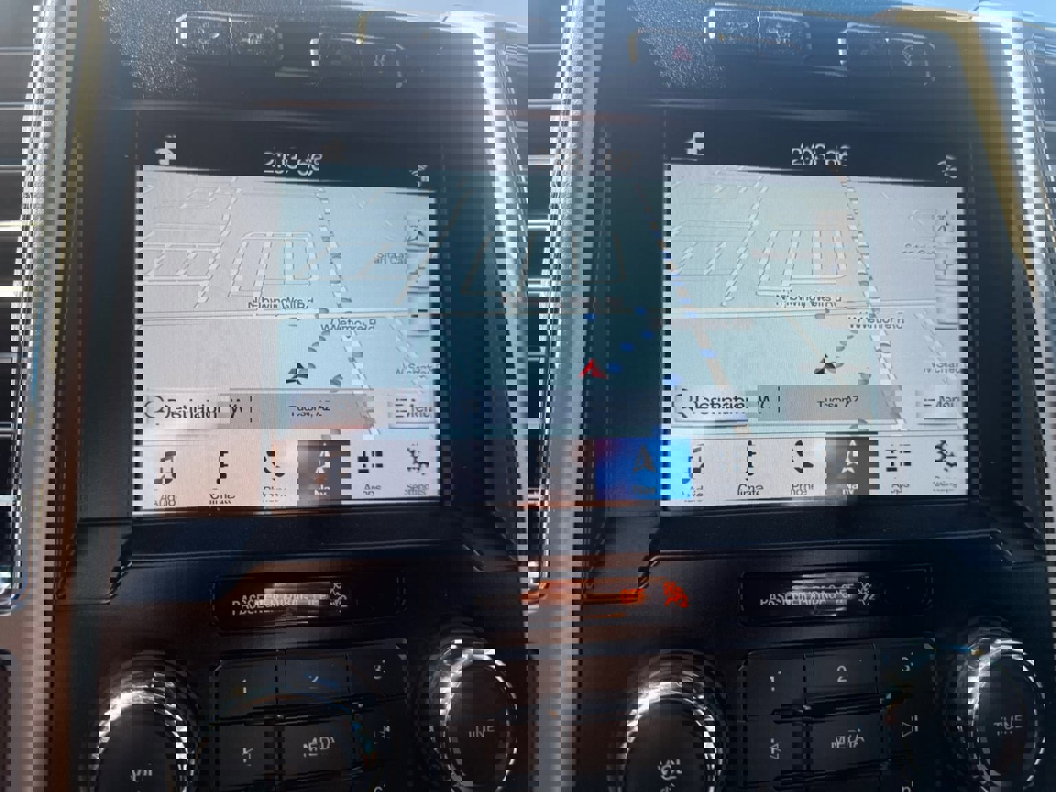 Used 2016 Ford F150 Lariat image 19