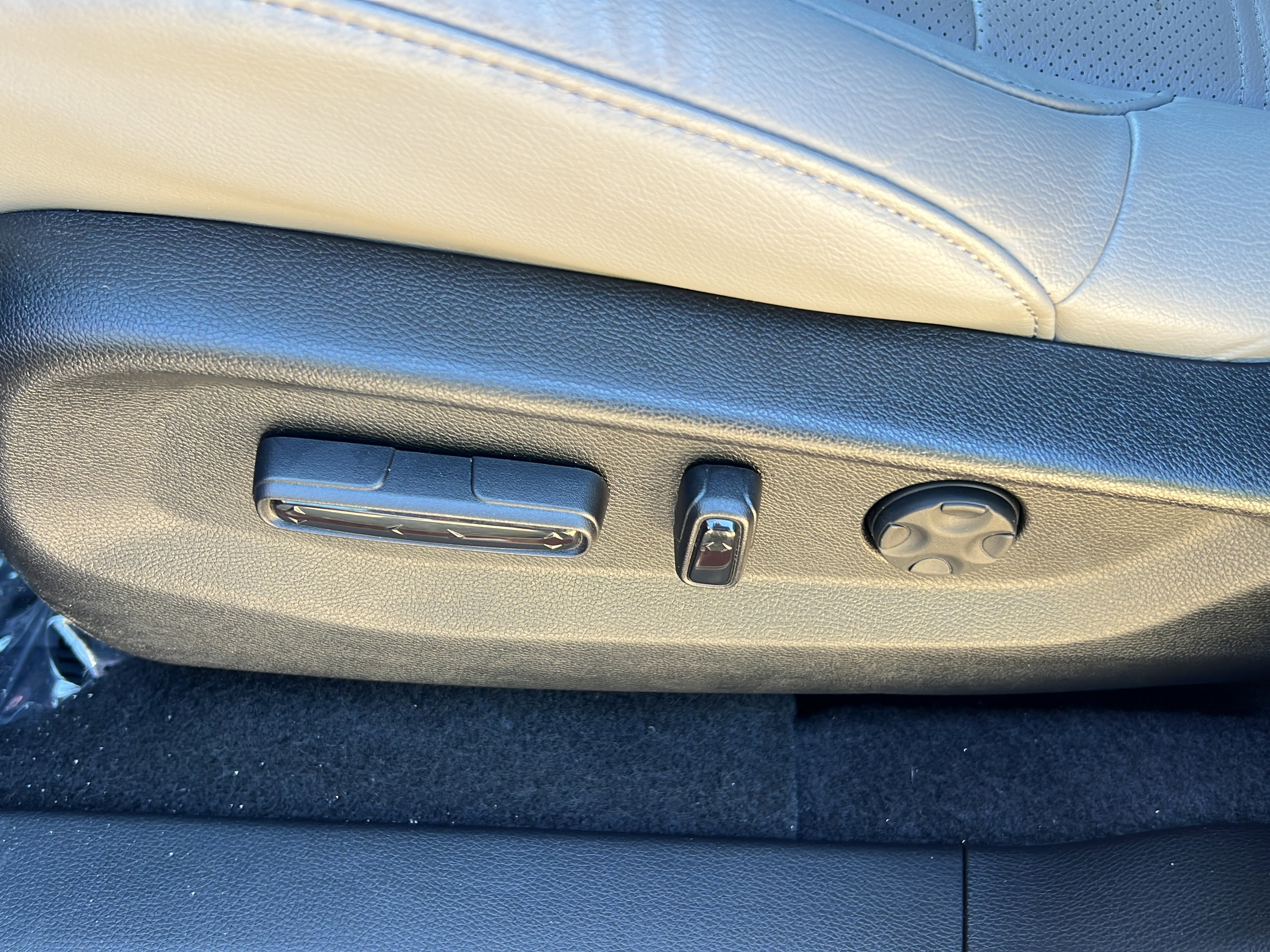 Used 2021 Honda CR-V EX-L image 18