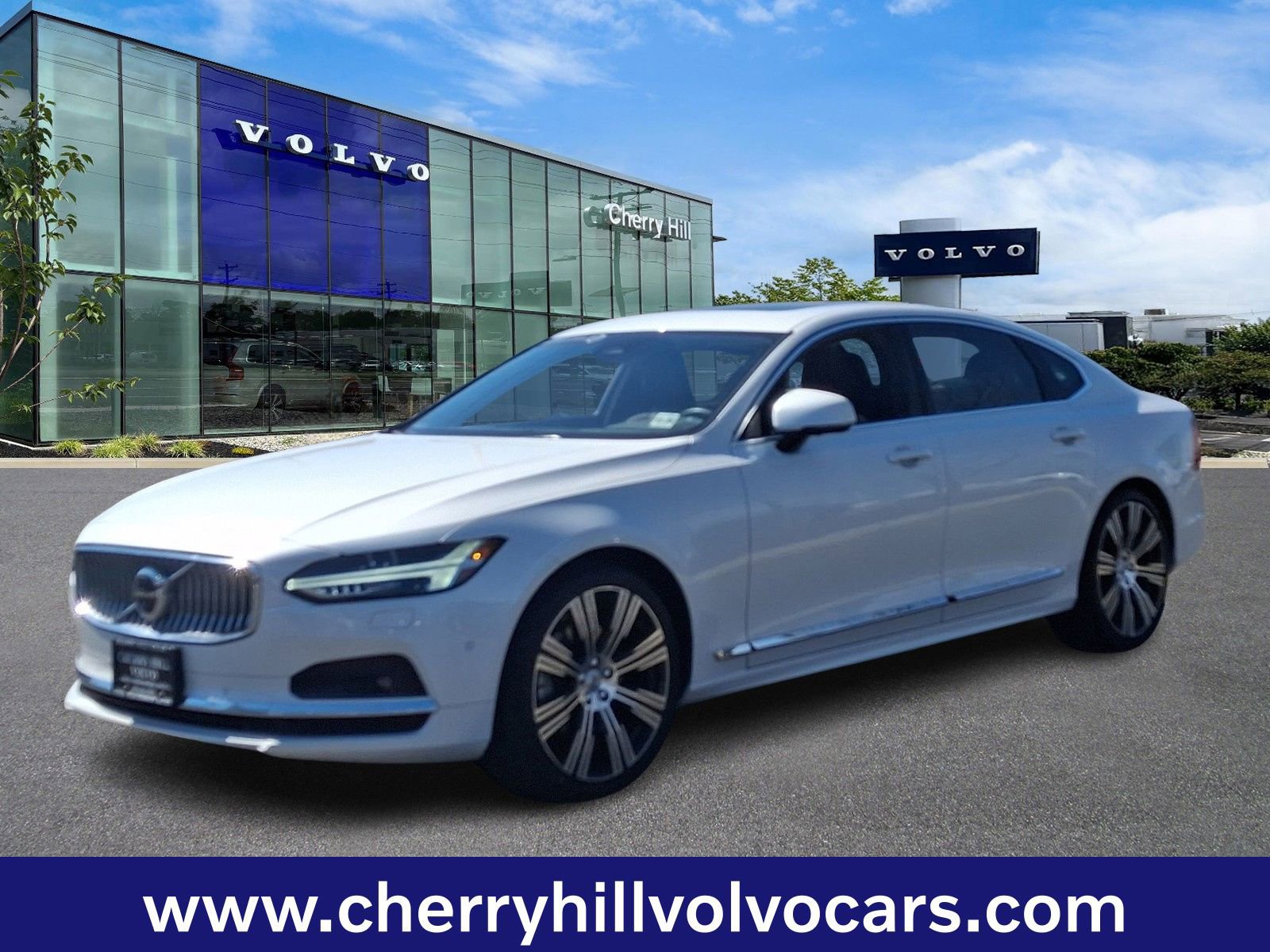 Certified 2023 Volvo S90 B6 Plus w/ Protection Package Premier image 3