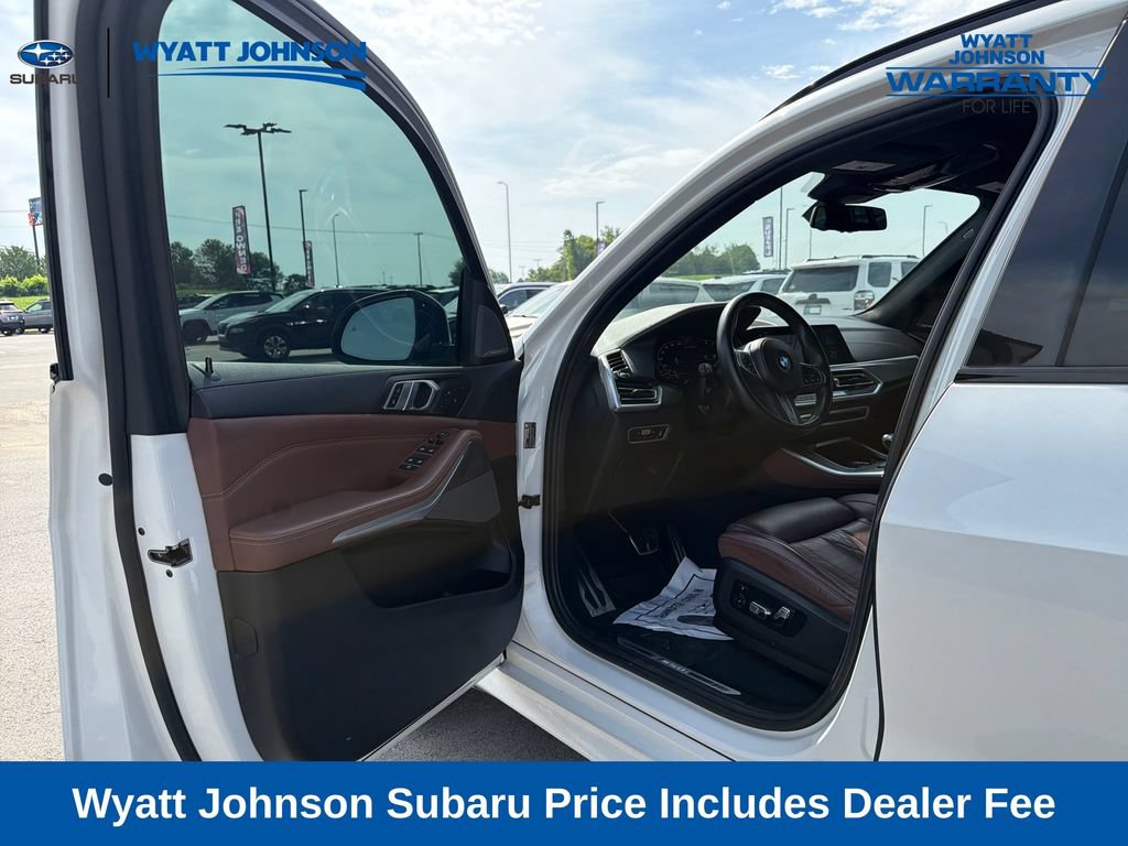 Used 2023 BMW X5 M50i w/ Executive Package AWD/4WD image 18
