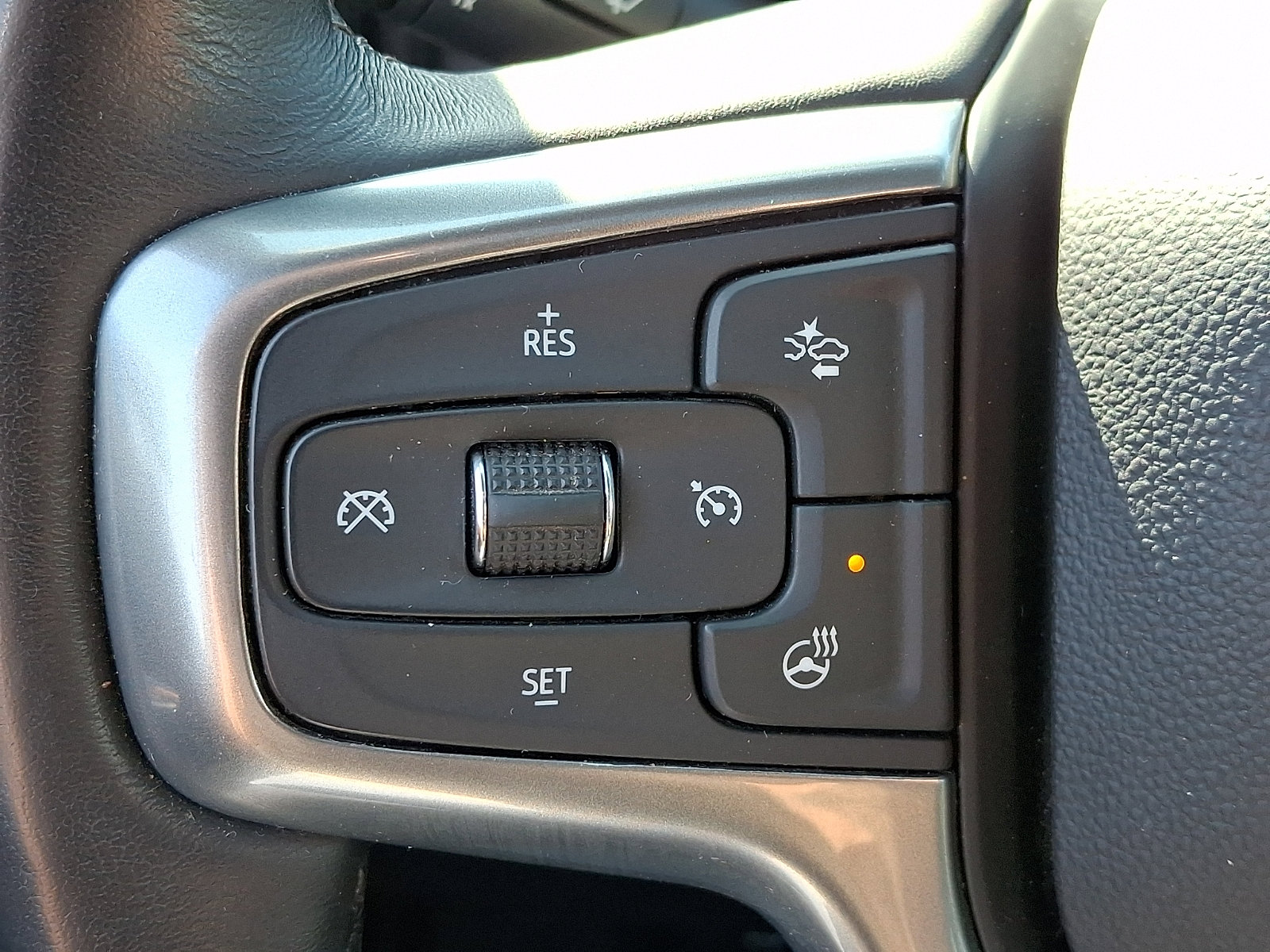 Certified 2022 Chevrolet Silverado 1500 LTZ w/ LTZ Premium Package image 24