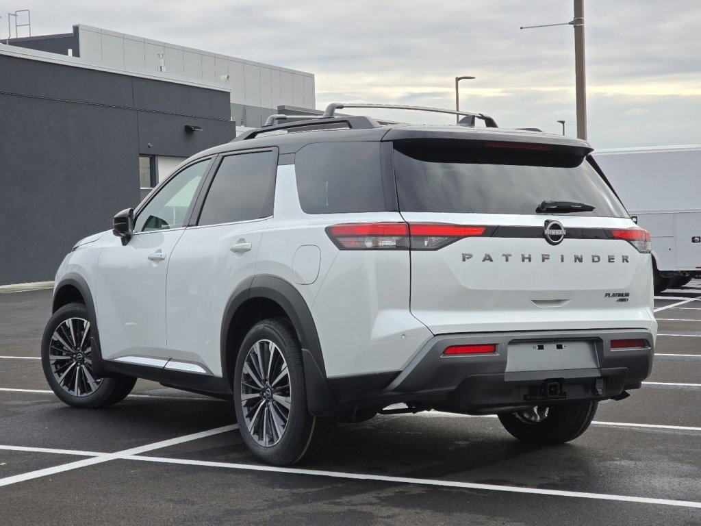 New 2026 Nissan Pathfinder Platinum image 9