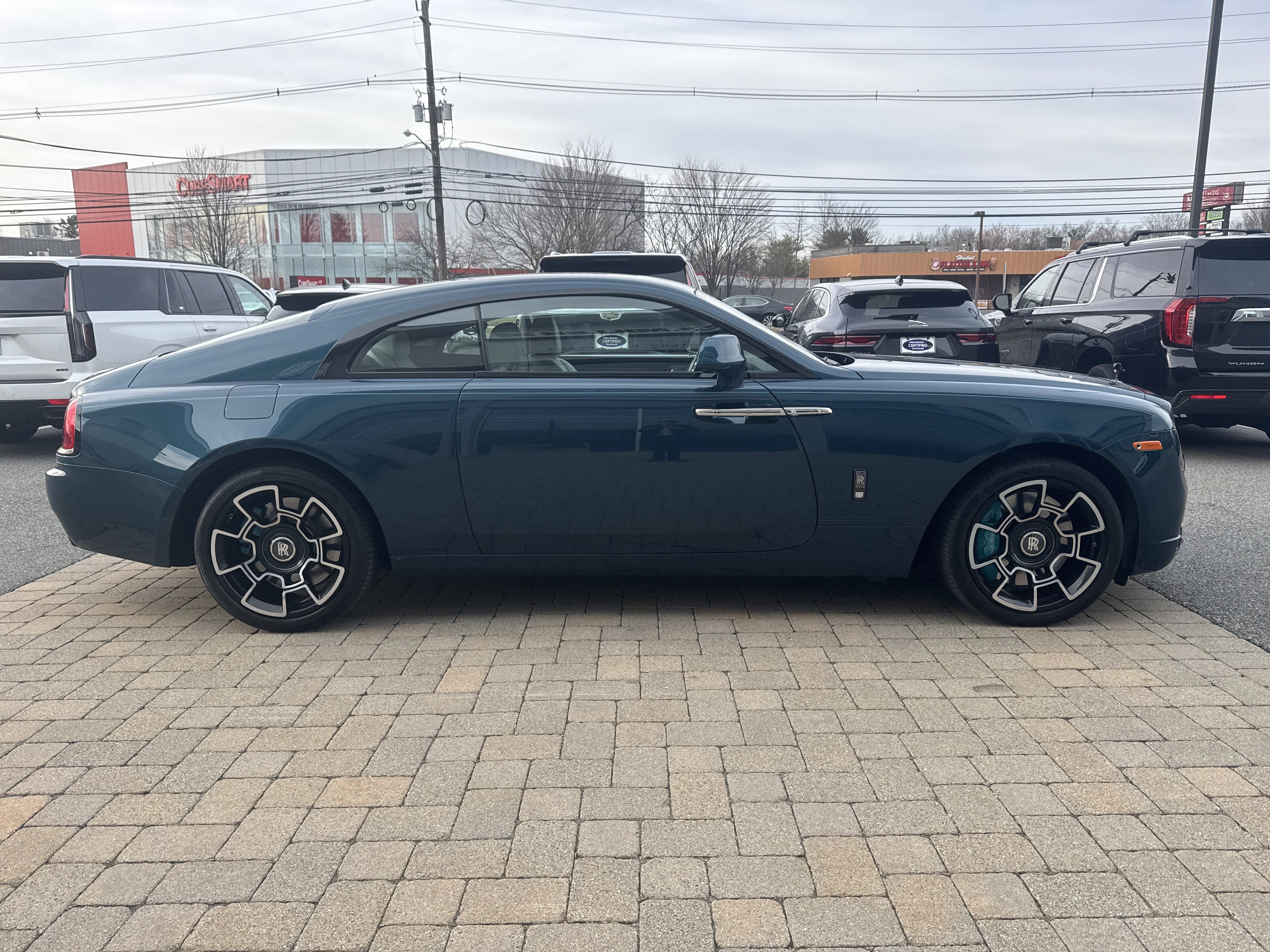 Used 2020 Rolls-Royce Wraith image 9