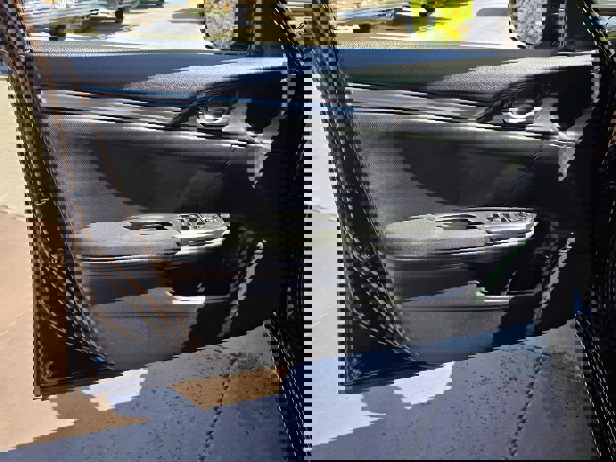 Used 2020 Honda Civic LX image 24