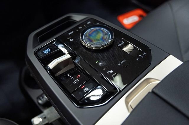 New 2026 BMW iX xDrive45 image 21