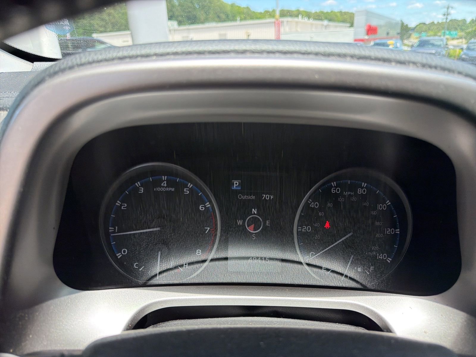 Used 2017 Toyota RAV4 XLE FWD image 5