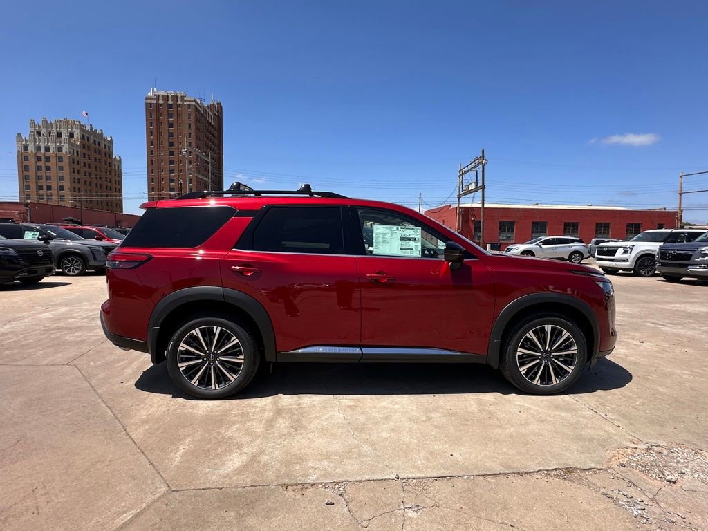 New 2026 Nissan Pathfinder Platinum AWD/4WD image 9