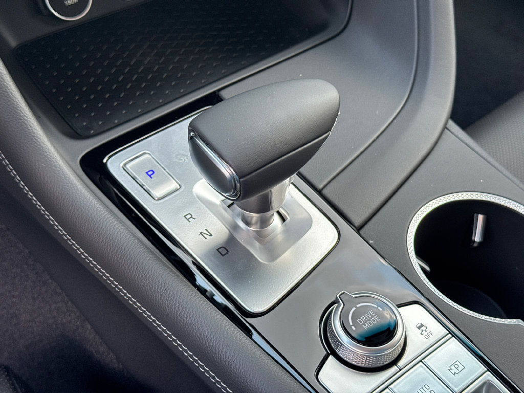 New 2026 Genesis G70 2.5T RWD image 30