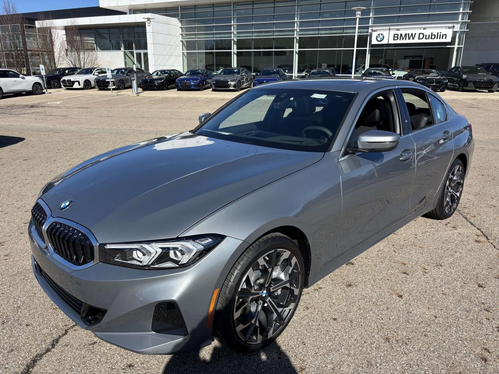 New 2026 BMW 330i xDrive Sedan w/ Premium Package
