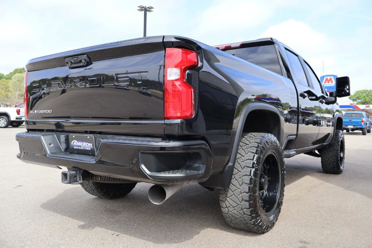 Used 2021 Chevrolet Silverado 2500 LTZ w/ Carhartt Edition image 6