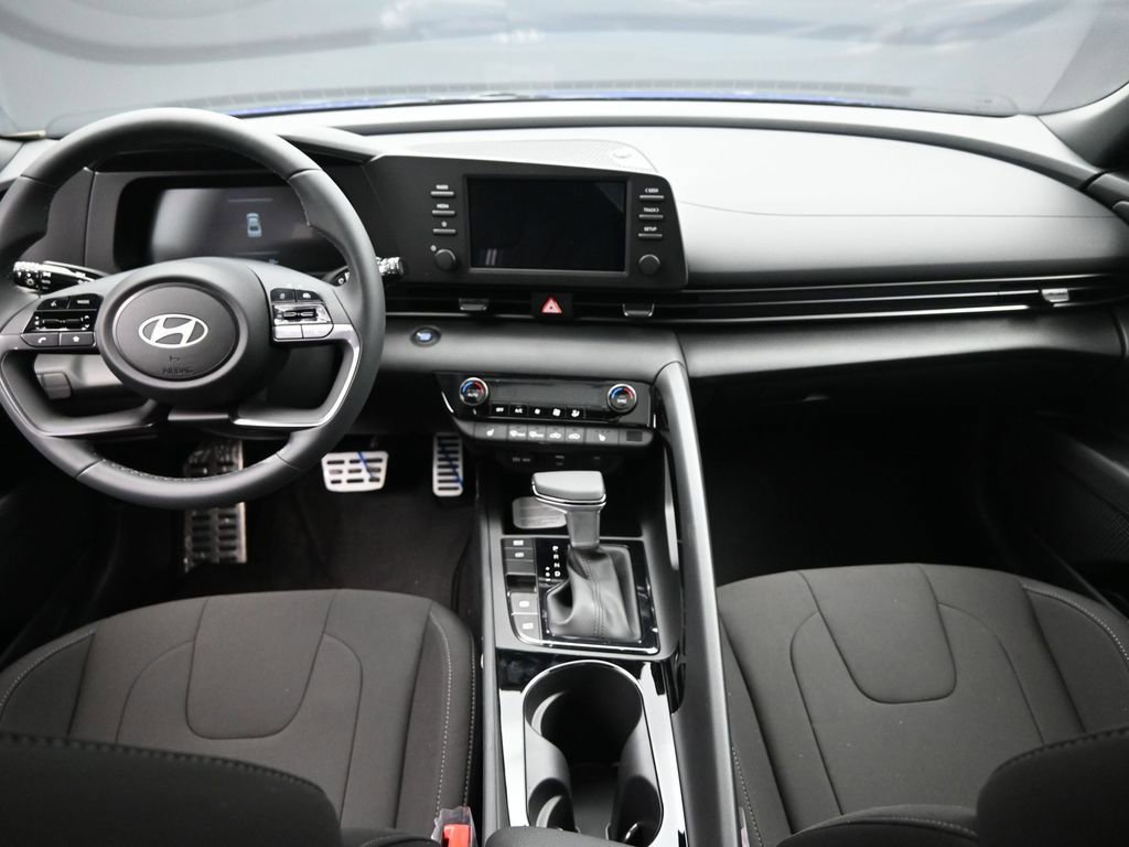 New 2026 Hyundai Elantra SEL Sport Premium FWD image 23
