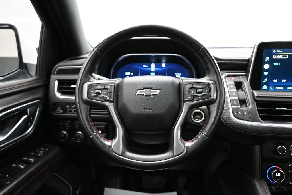 Used 2022 Chevrolet Suburban RST w/ Luxury Package AWD/4WD image 18