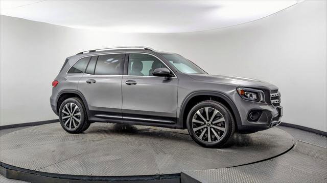 Used 2021 Mercedes-Benz GLB 250 w/ Premium Package image 11
