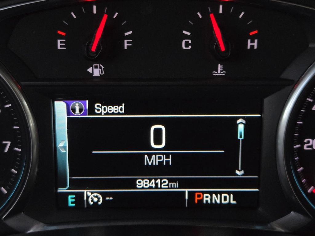 Used 2018 Chevrolet Equinox Premier FWD image 28