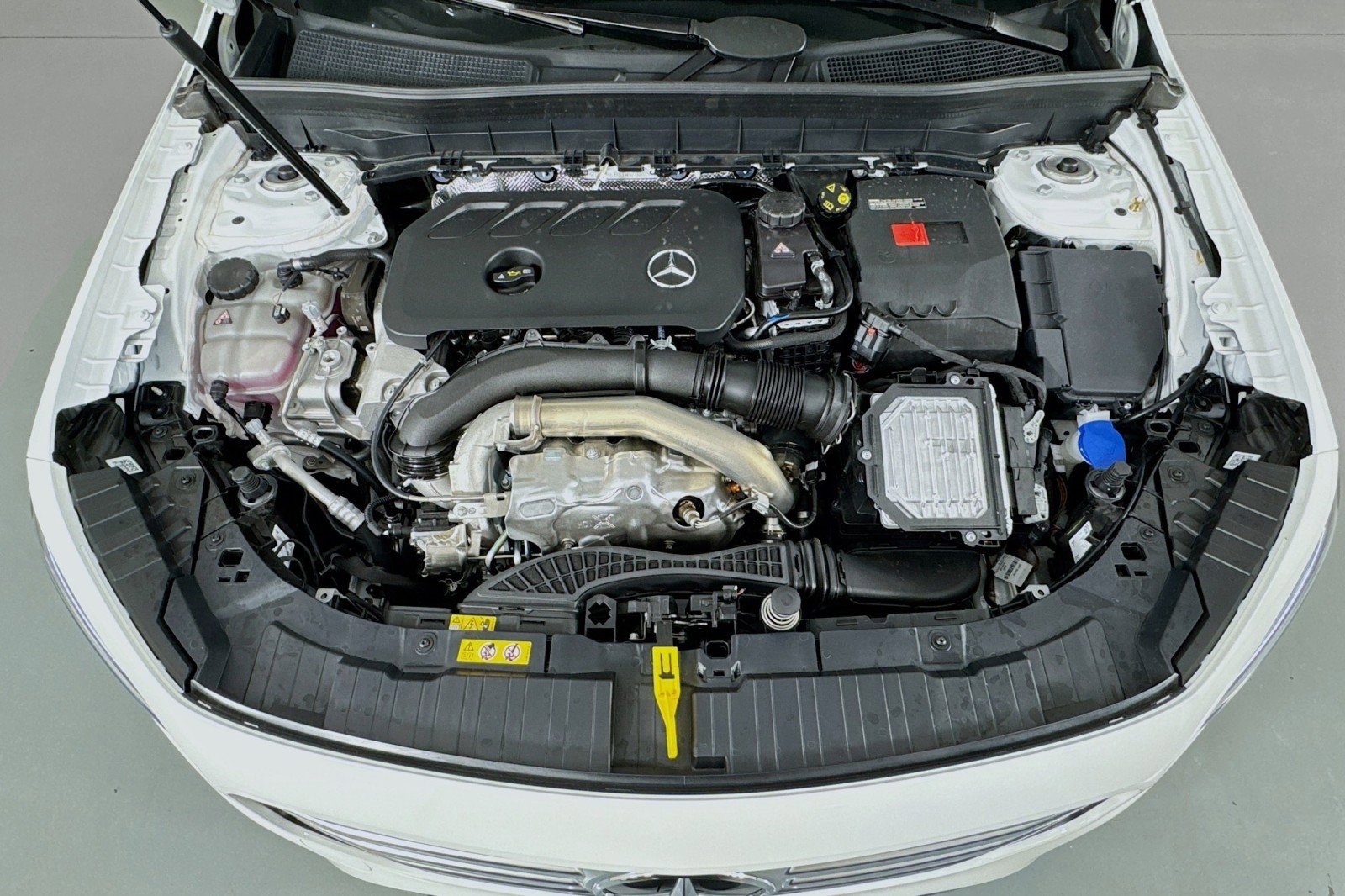 New 2026 Mercedes-Benz GLB 250 image 10