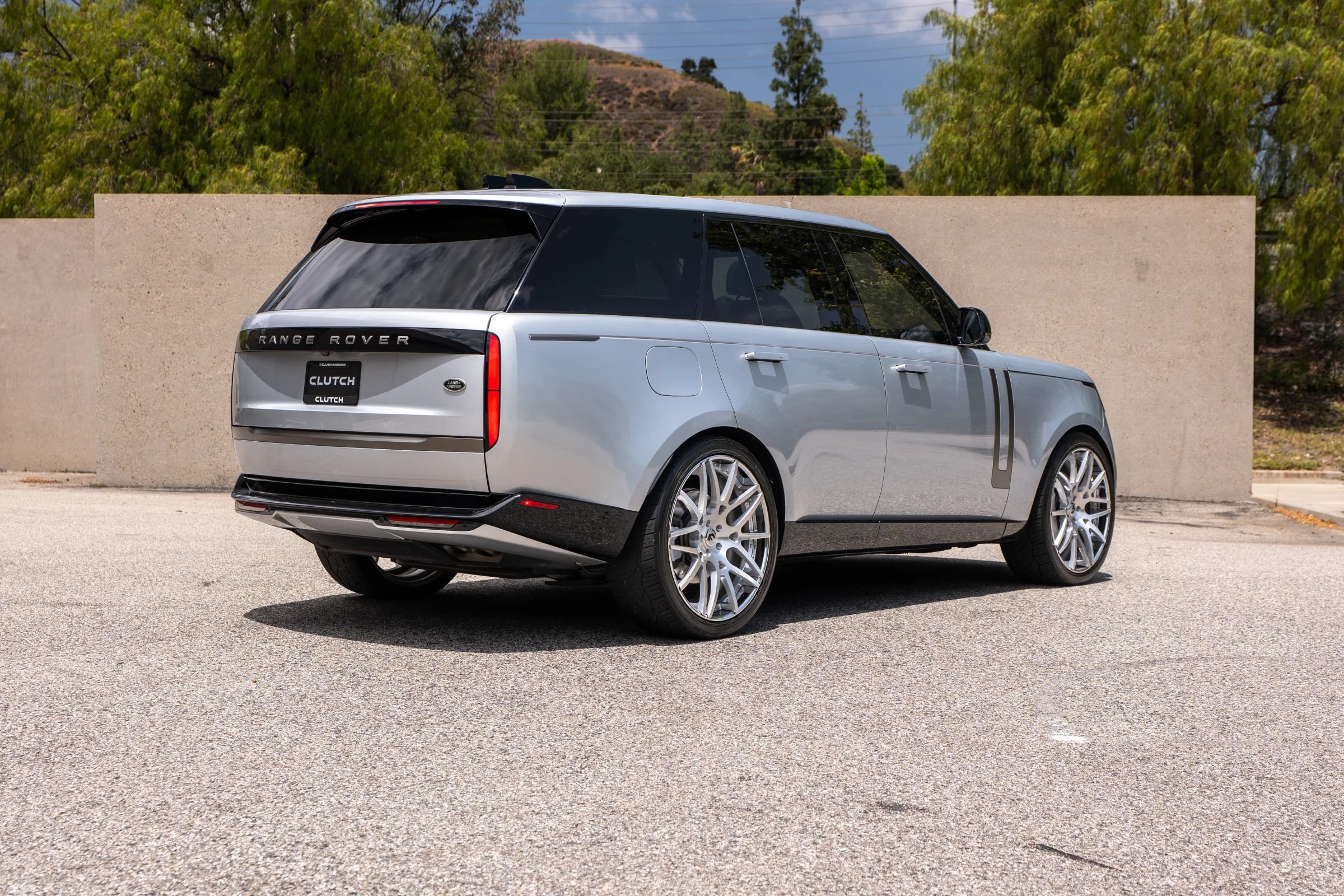 Used 2023 Land Rover Range Rover SE AWD/4WD image 5